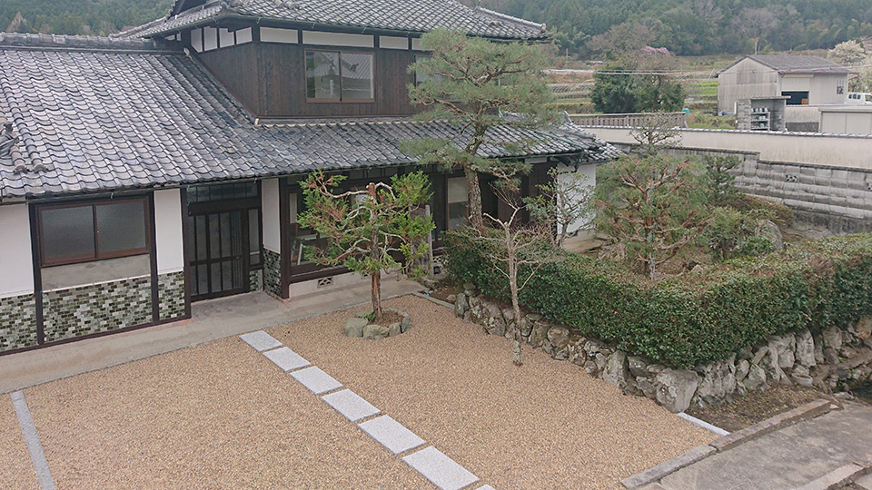 玄関前,家庭菜園,畑