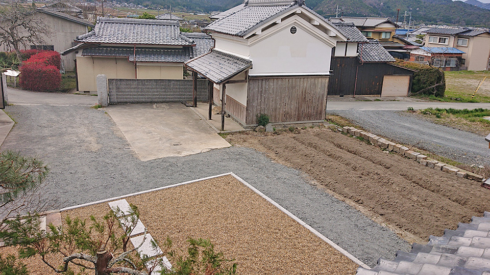 玄関前,家庭菜園,畑